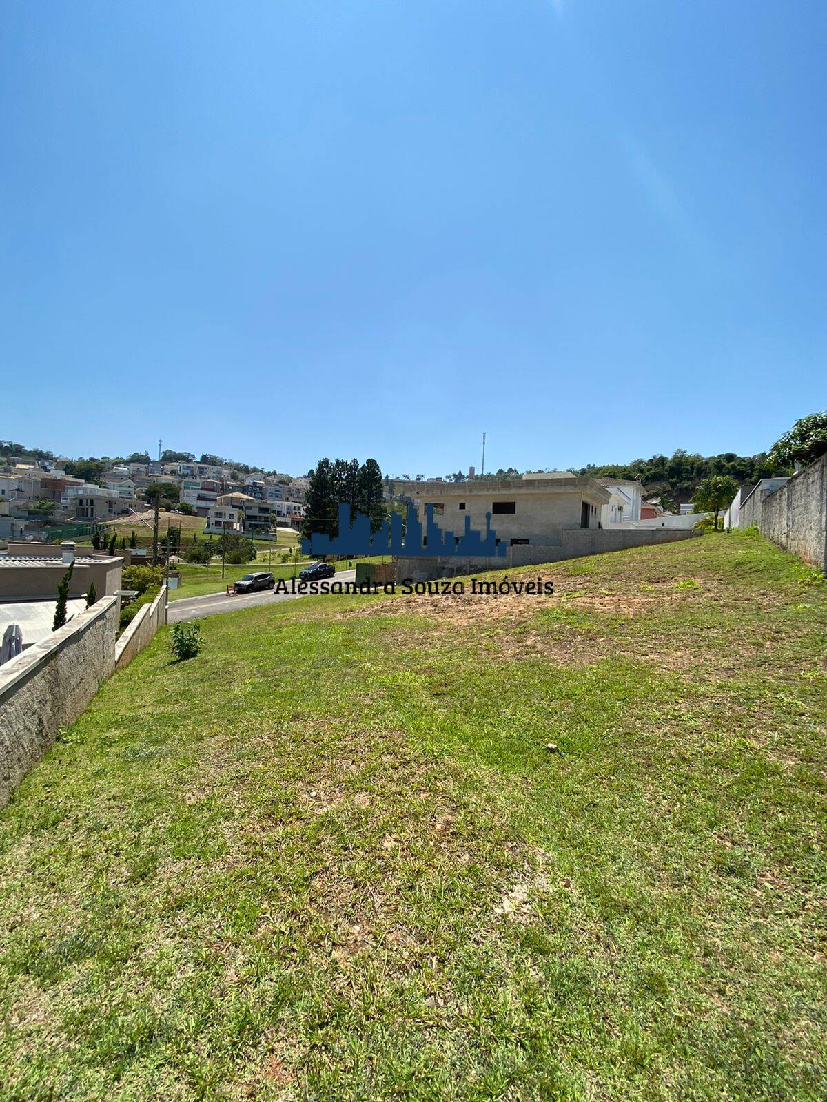 Terreno à venda, 850m² - Foto 1