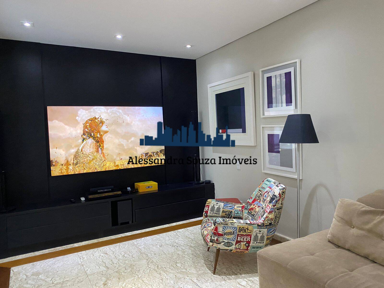 Casa para alugar com 4 quartos, 333m² - Foto 13
