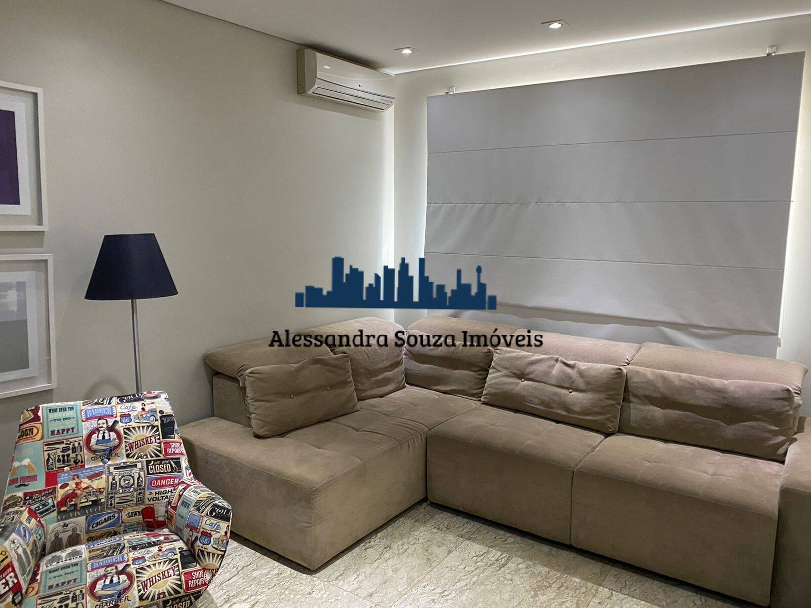 Casa para alugar com 4 quartos, 333m² - Foto 14