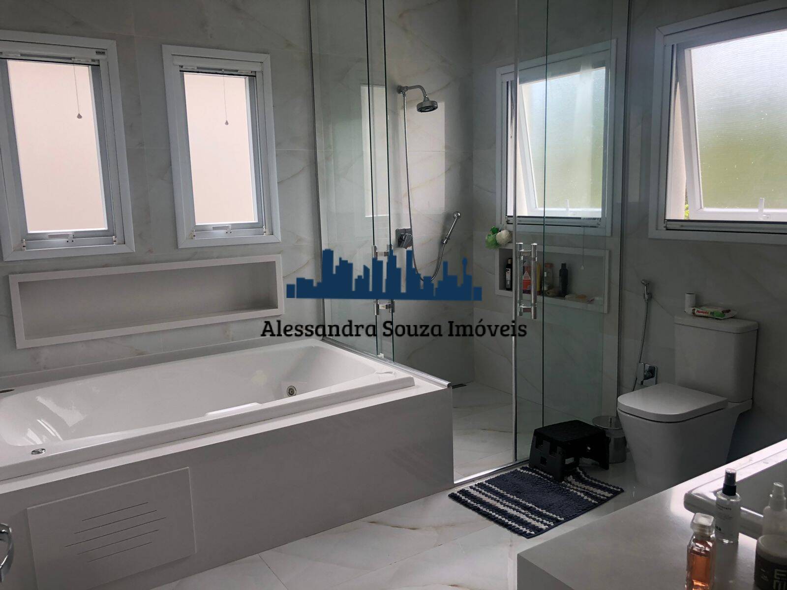 Casa à venda e aluguel com 4 quartos, 450m² - Foto 37