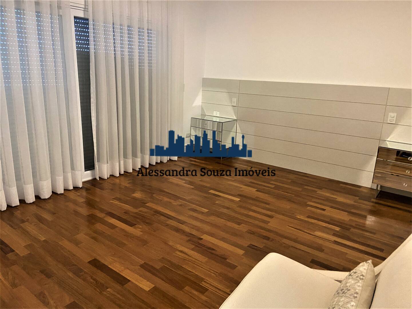 Casa à venda e aluguel com 4 quartos, 450m² - Foto 19