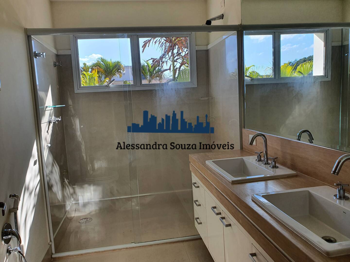 Casa à venda e aluguel com 3 quartos, 400m² - Foto 10