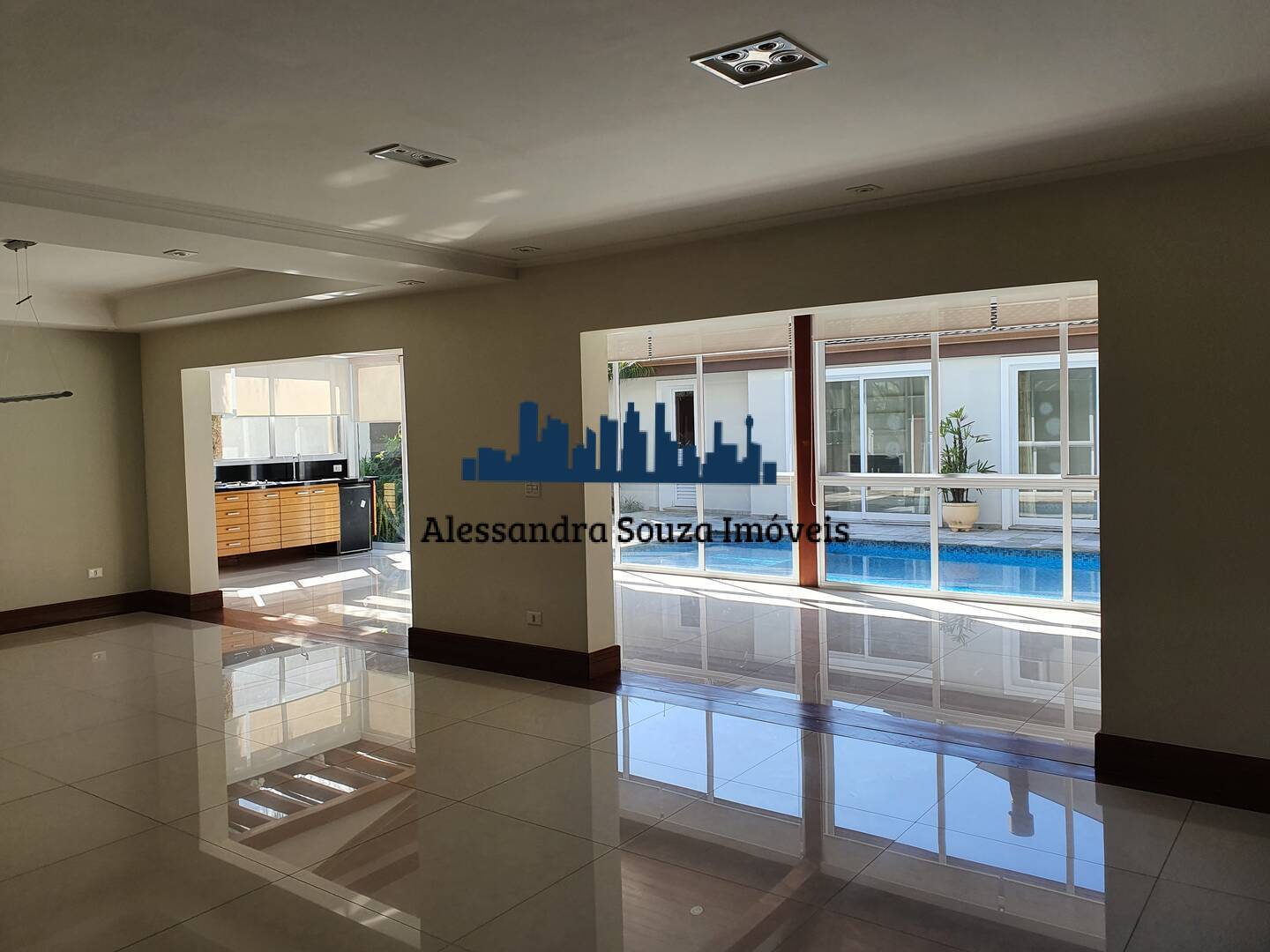 Casa à venda e aluguel com 3 quartos, 400m² - Foto 18