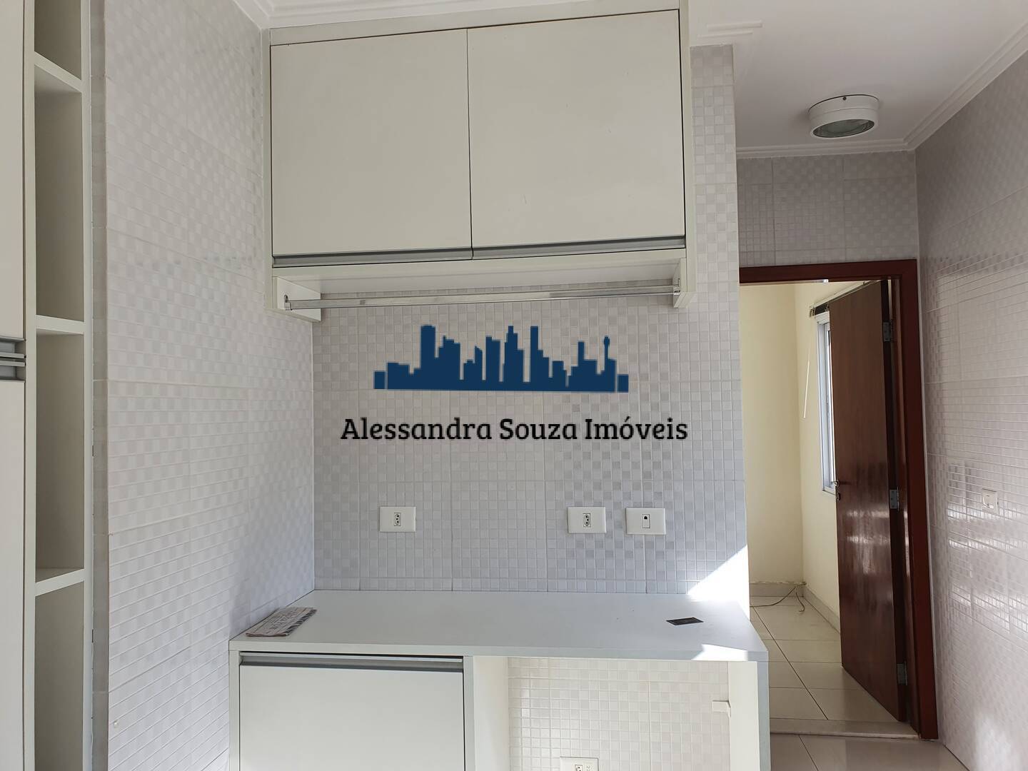 Casa à venda e aluguel com 3 quartos, 400m² - Foto 33
