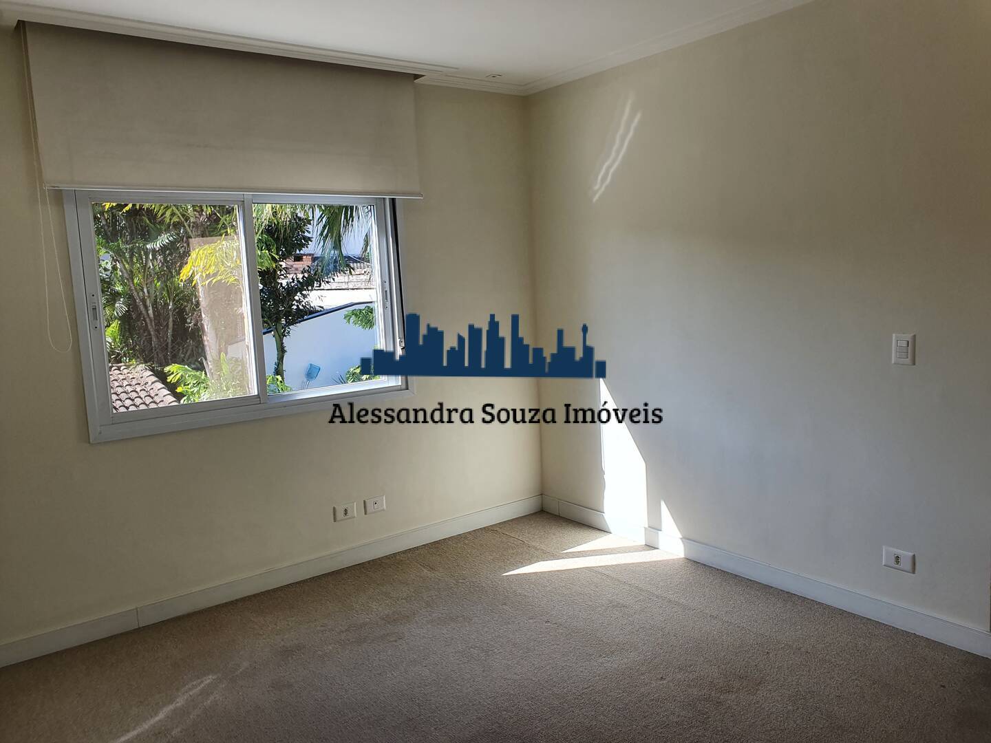 Casa à venda e aluguel com 3 quartos, 400m² - Foto 5