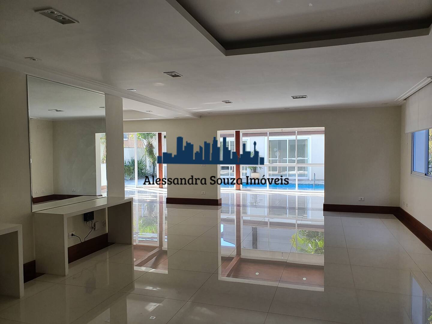 Casa à venda e aluguel com 3 quartos, 400m² - Foto 15