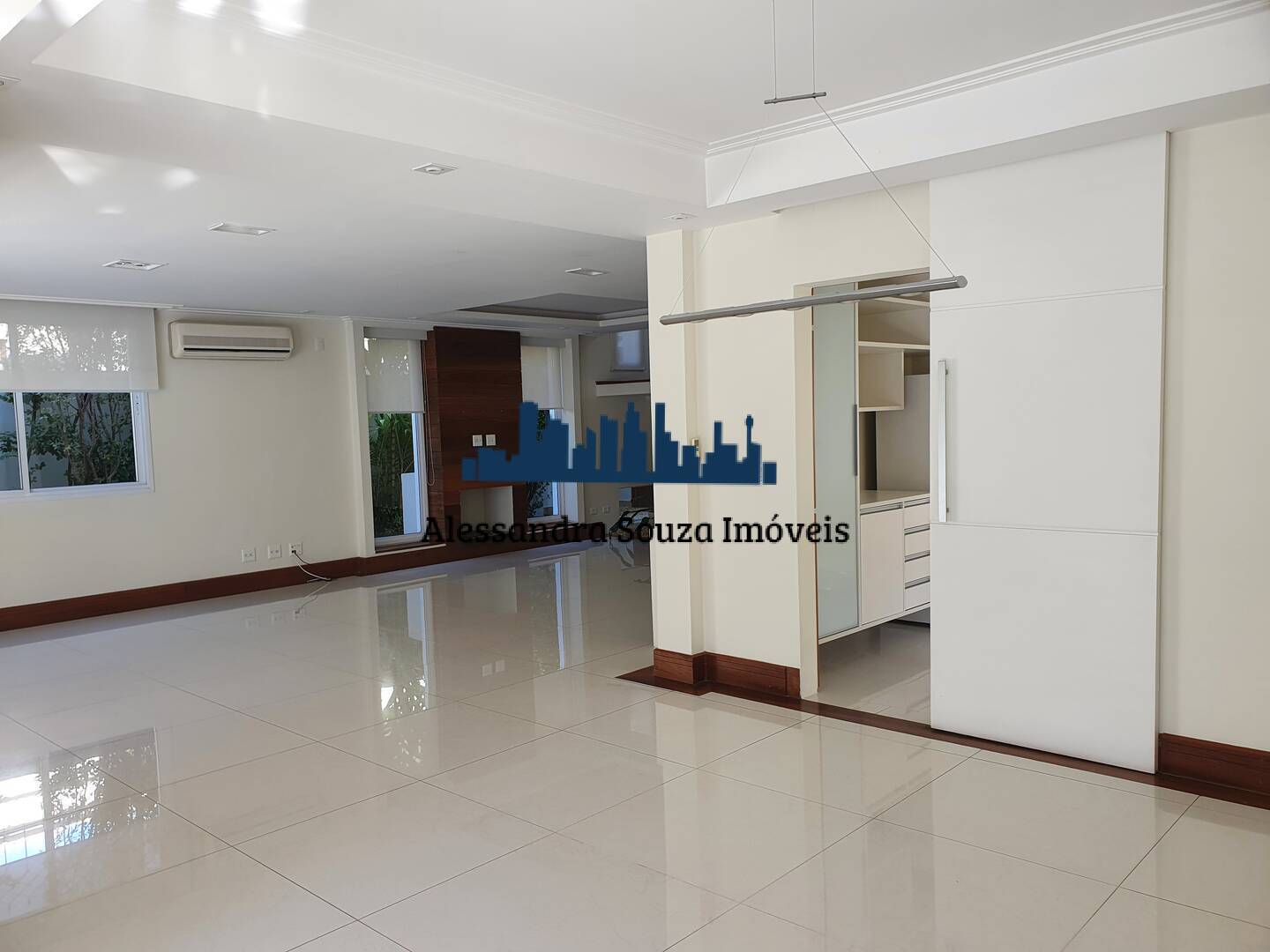 Casa à venda e aluguel com 3 quartos, 400m² - Foto 25