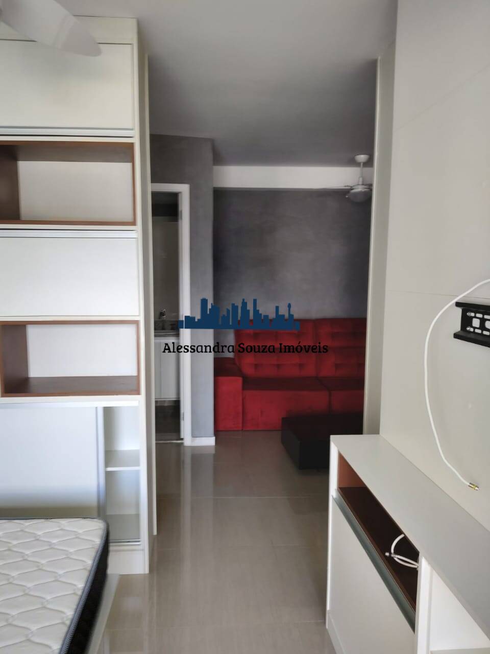 Apartamento à venda com 1 quarto, 42m² - Foto 22