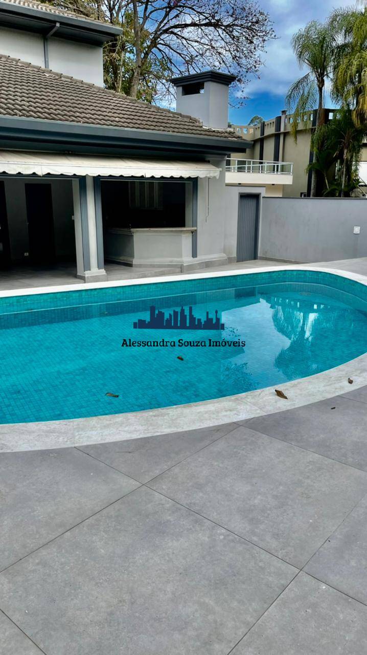 Casa para alugar com 5 quartos, 640m² - Foto 21
