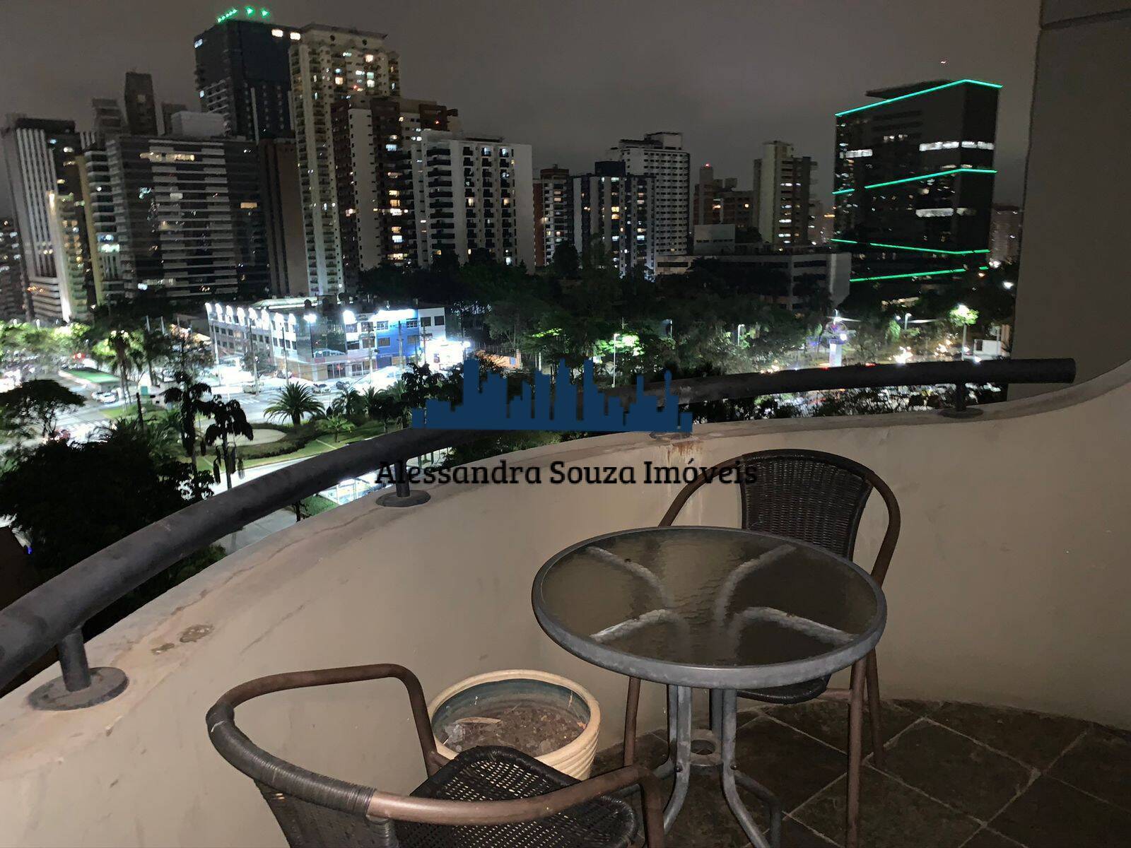 Flat/Apart Hotel para alugar com 1 quarto, 56m² - Foto 12